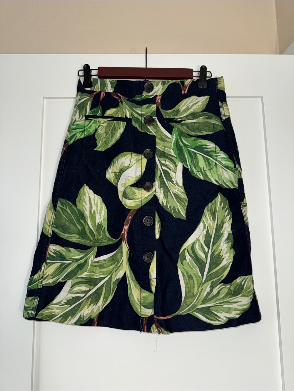 Ann Taylor Black A-Line Linen Skirt w/ Green Leaf print cotton blend sz 2P